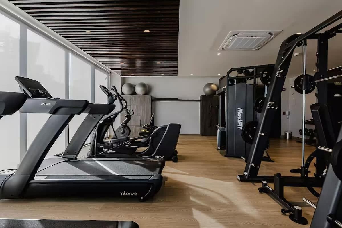 Beachfront Penthouse Spacious, Gym, Pool, 6ppl * Cartagena