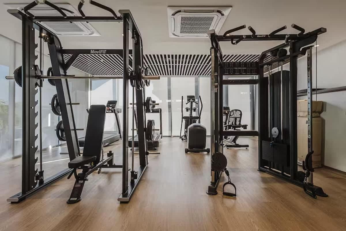 Apartamento Beachfront Penthouse Spacious, Gym, Pool, 6ppl