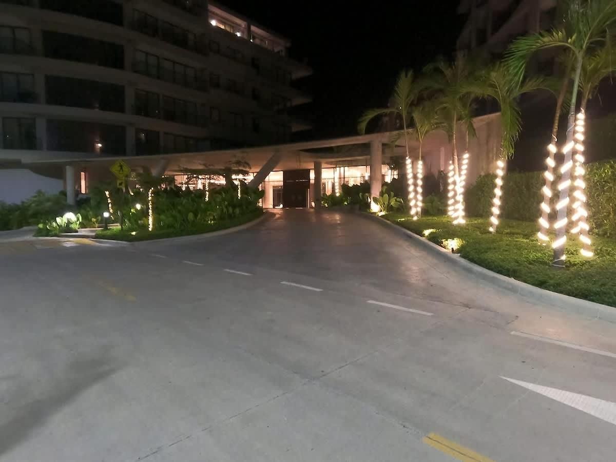 Beachfront Penthouse Spacious, Gym, Pool, 6ppl Apartamento Cartagena