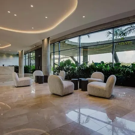 Beachfront Penthouse Spacious, Gym, Pool, 6ppl * Cartagena